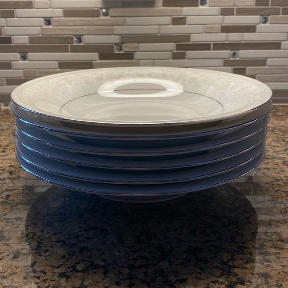 Vintage Chantilly by LILING 8” Soup Bowl - set of 6 Soup Bowl - Picture 3 of 7